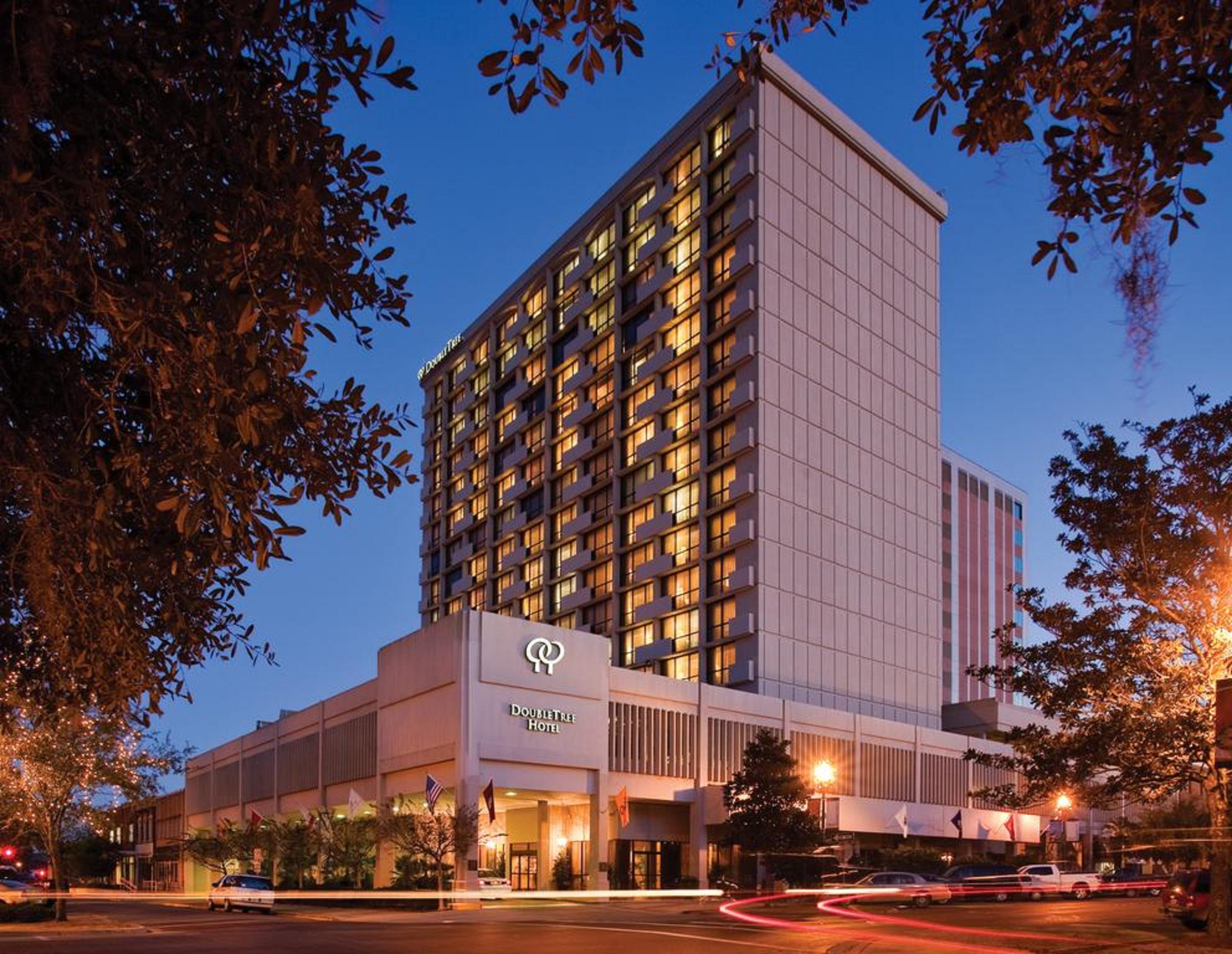 Doubletree By Hilton Hotel Tallahassee Esterno foto