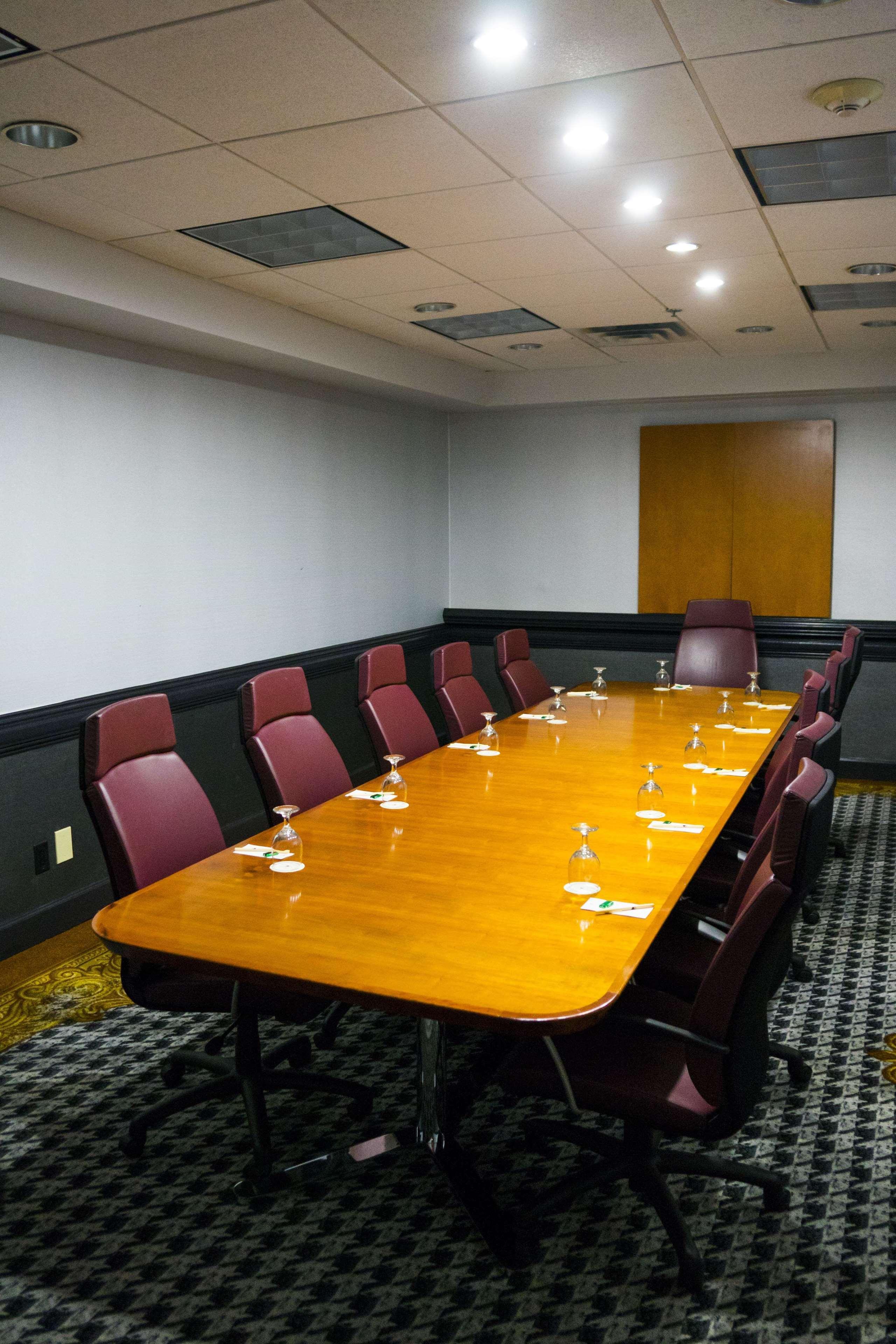 Doubletree By Hilton Hotel Tallahassee Esterno foto