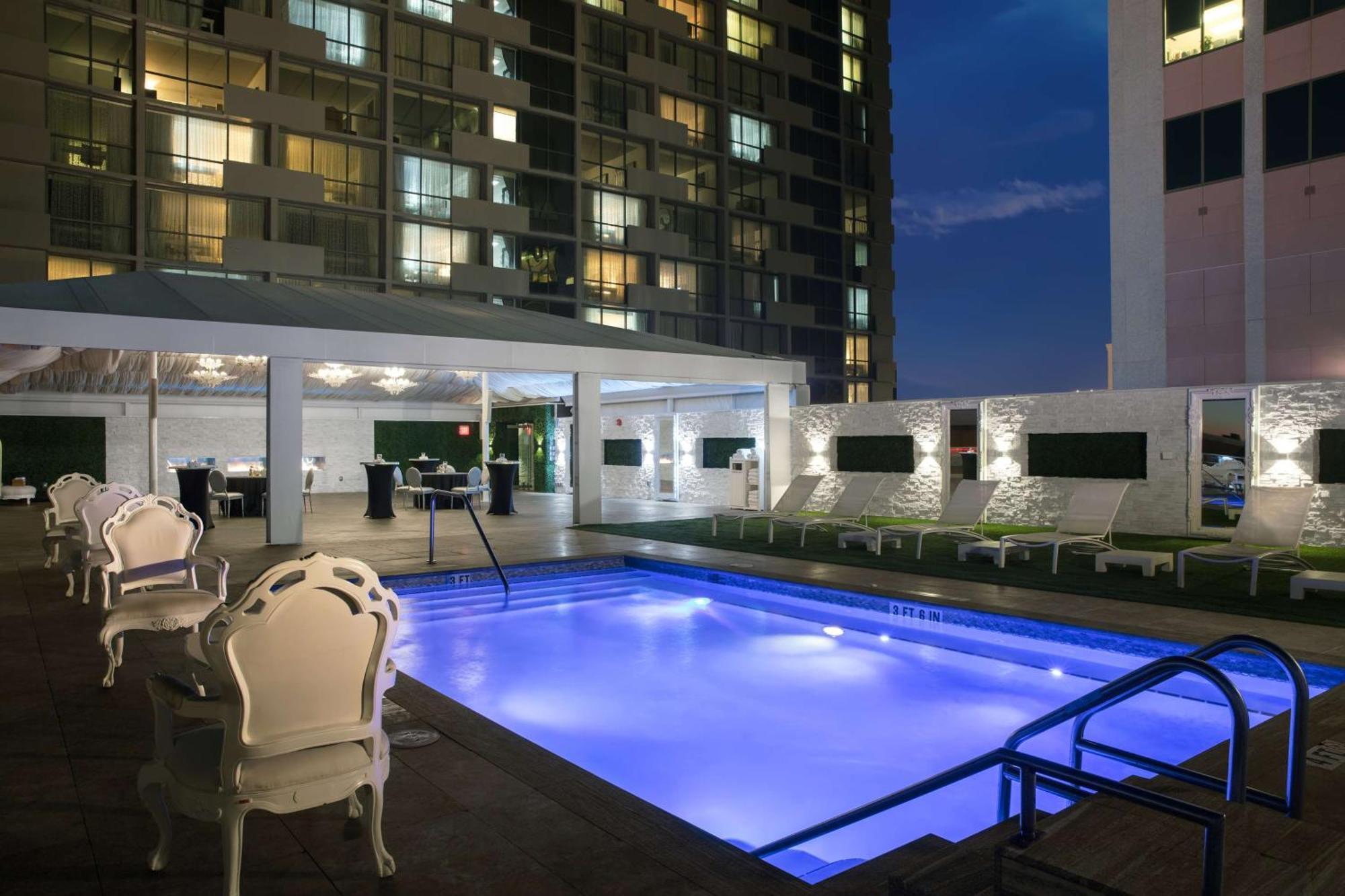 Doubletree By Hilton Hotel Tallahassee Esterno foto