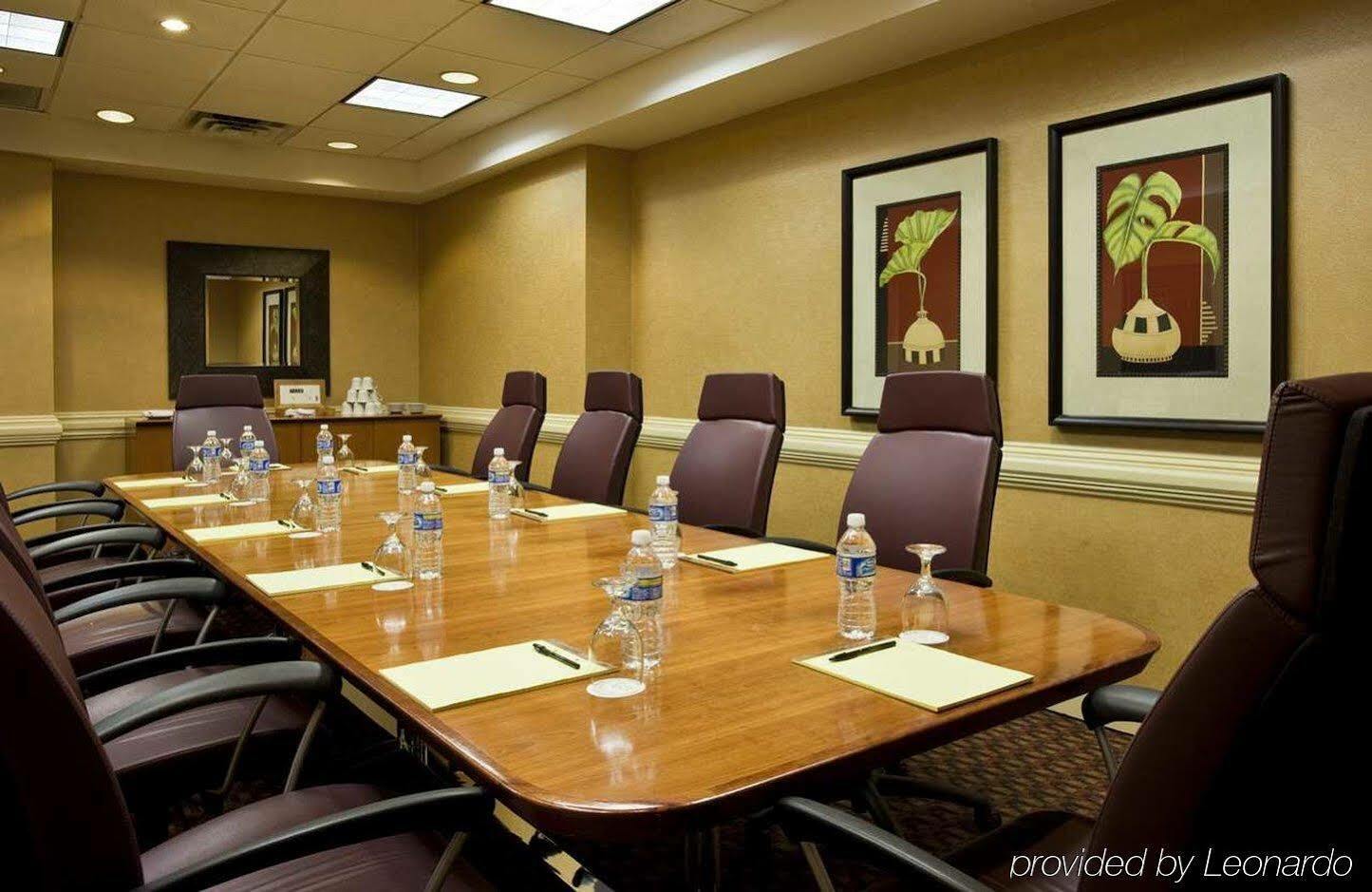 Doubletree By Hilton Hotel Tallahassee Esterno foto